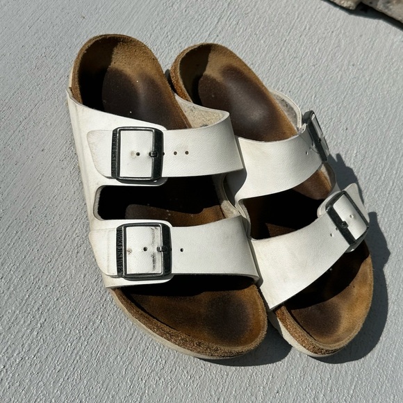 Birkenstocks Arizonas Well loved white 39 narrow - Picture 1 of 4